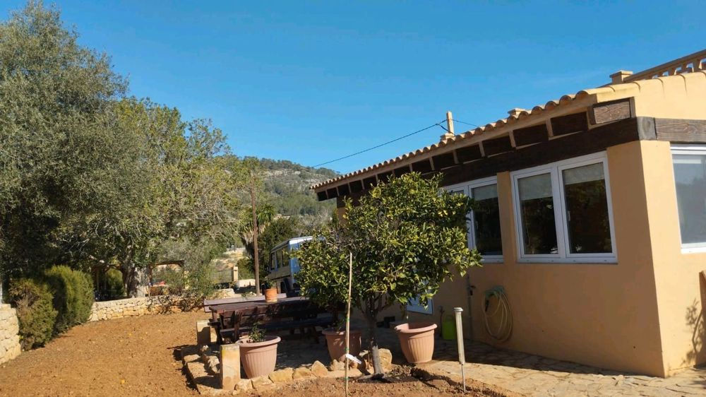 Finca with orchard in a quiet location in Llucmajor for sale.